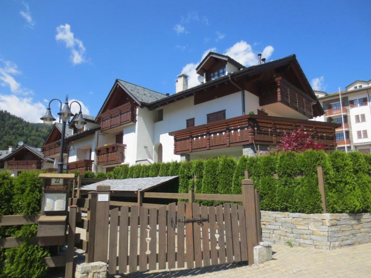 Borgo Alpino Chalet 4 Aprica Exteriör bild
