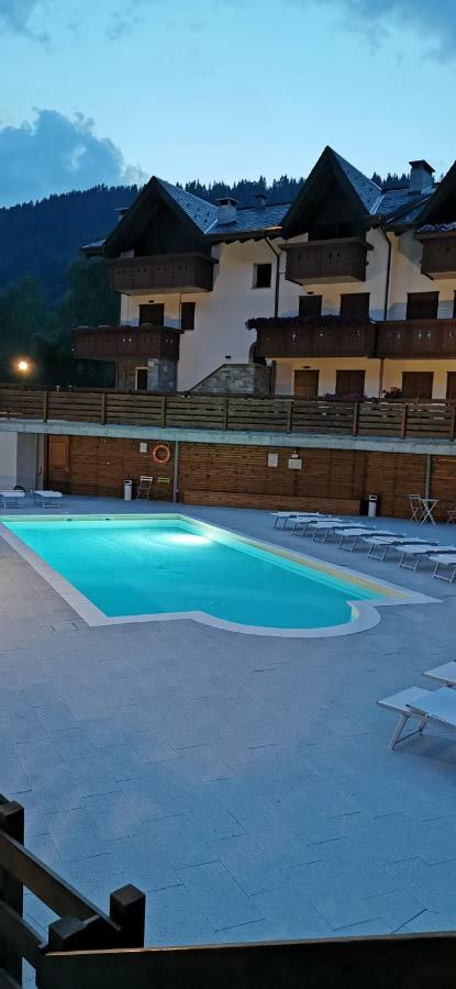 Borgo Alpino Chalet 4 Aprica Exteriör bild